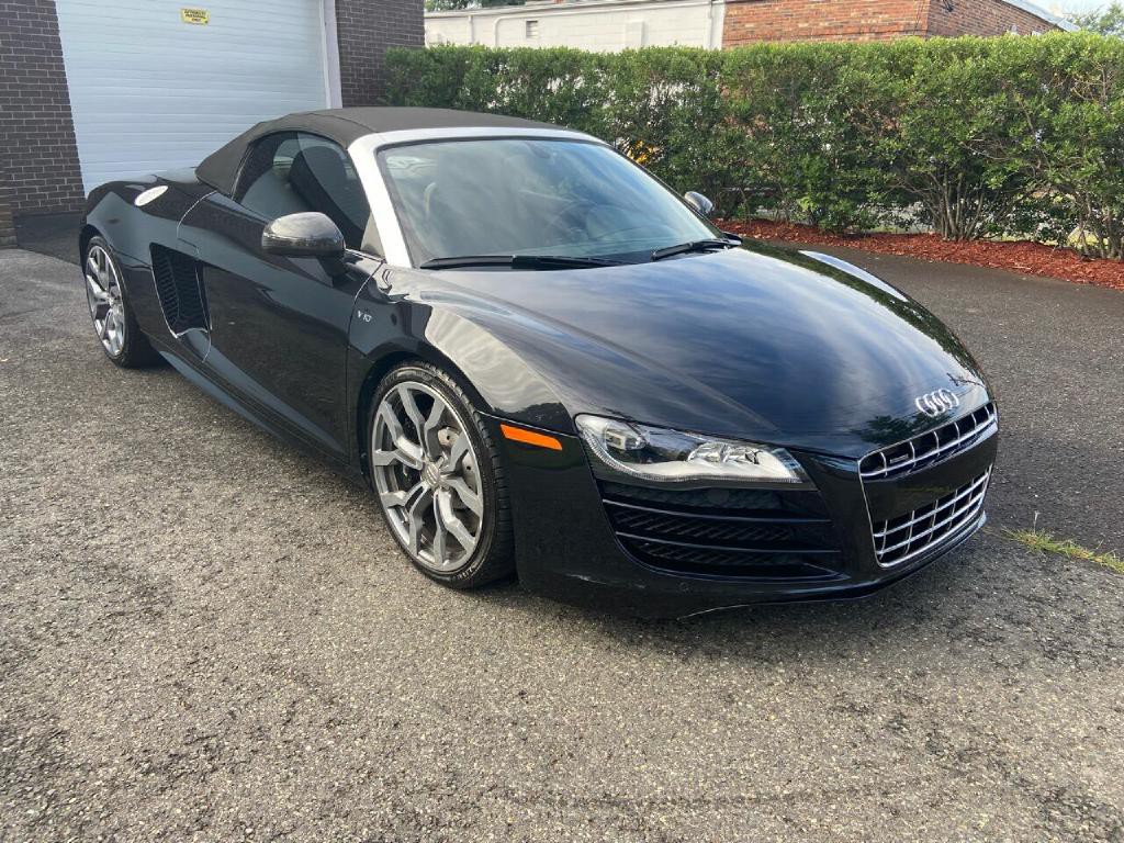 2011 Audi R8 Image 60