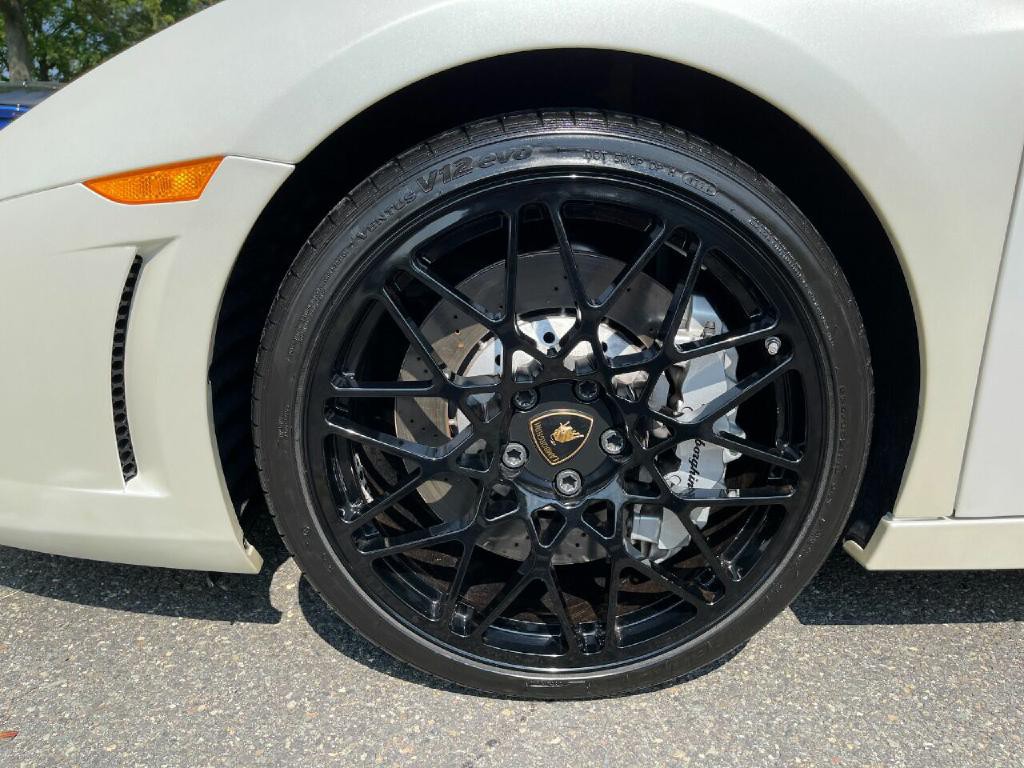 2009 Lamborghini Gallardo Image 21