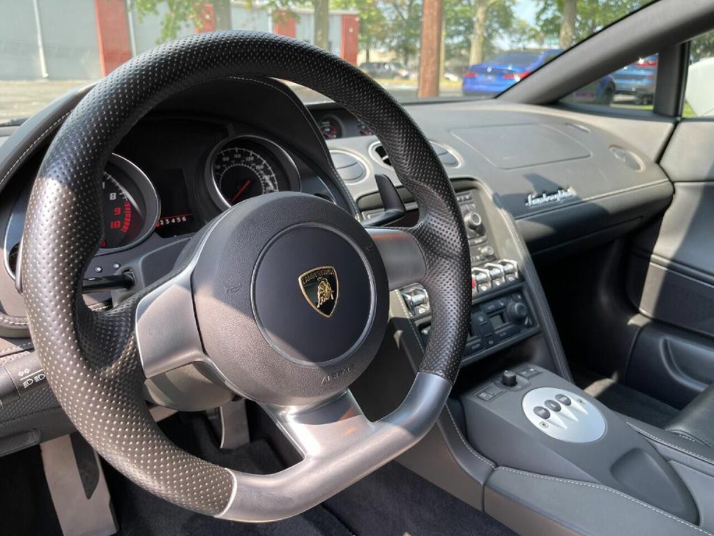 2009 Lamborghini Gallardo Image 31