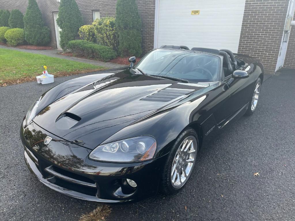 2003 Dodge Viper Image 5