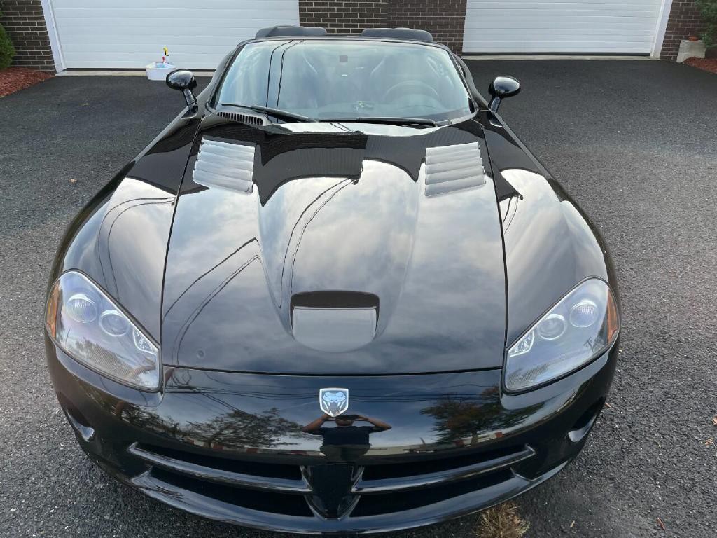 2003 Dodge Viper Image 31
