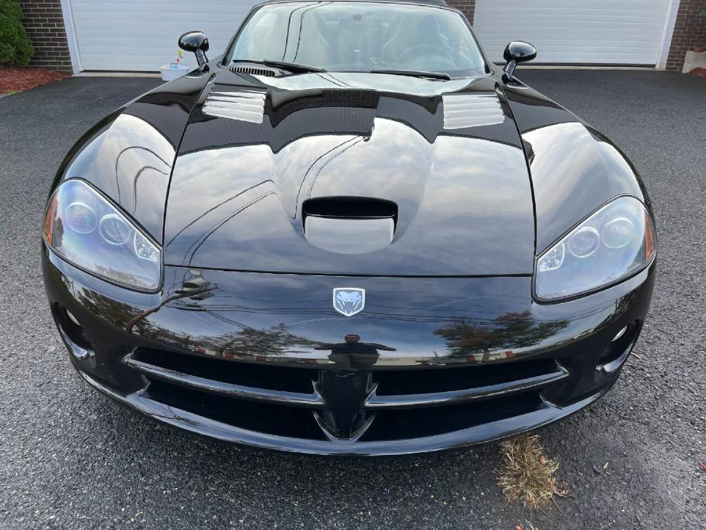 2003 Dodge Viper Image 33