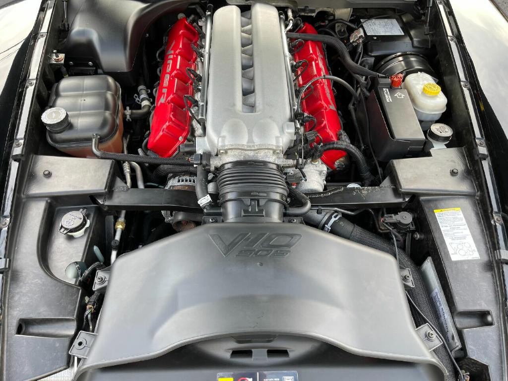 2003 Dodge Viper Image 38