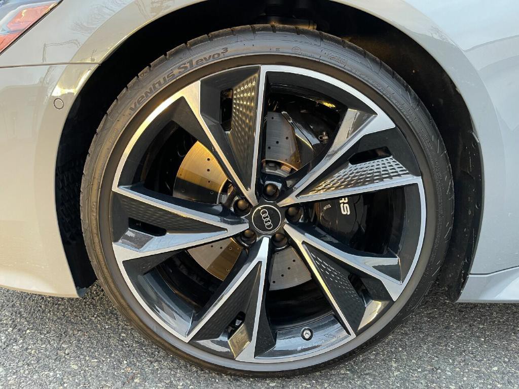 2022 Audi RS 7 Image 22