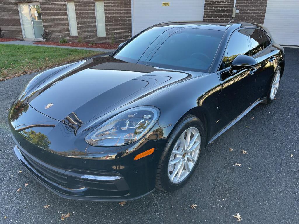 2018 Porsche Panamera Image 6