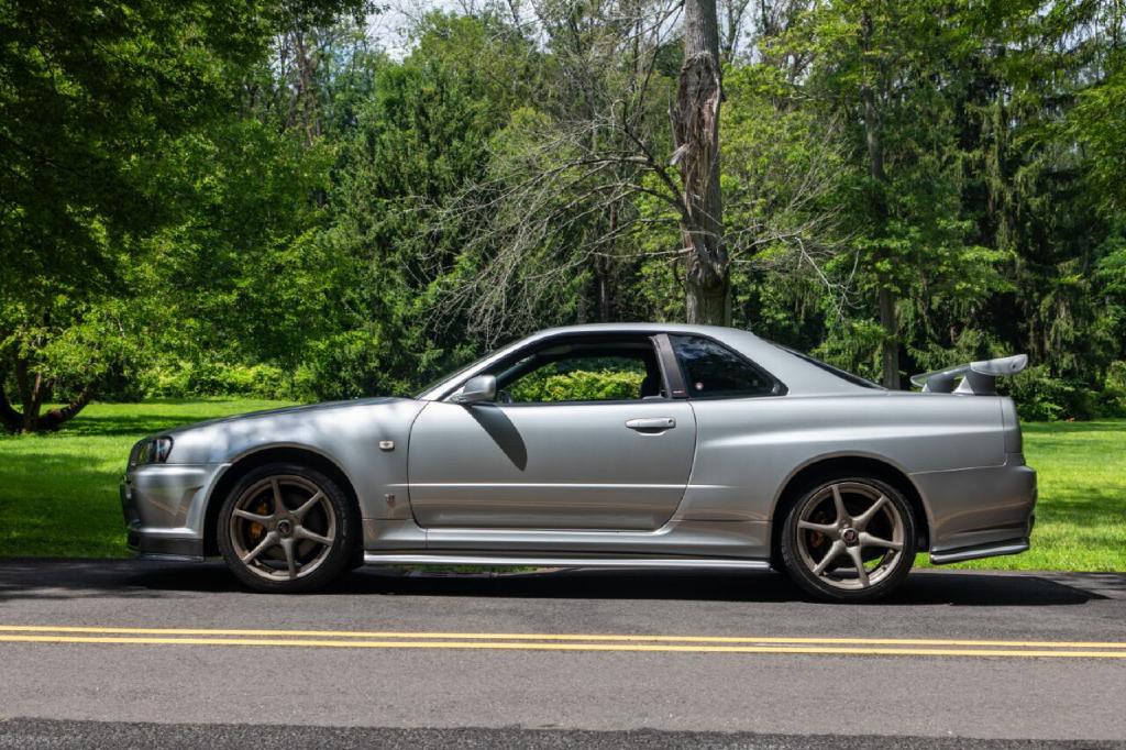 1999 Nissan GT-R Image 6