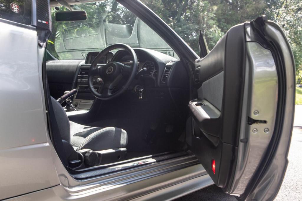 1999 Nissan GT-R Image 19