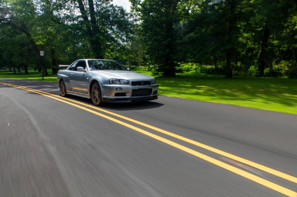1999 Nissan GT-R Image 24