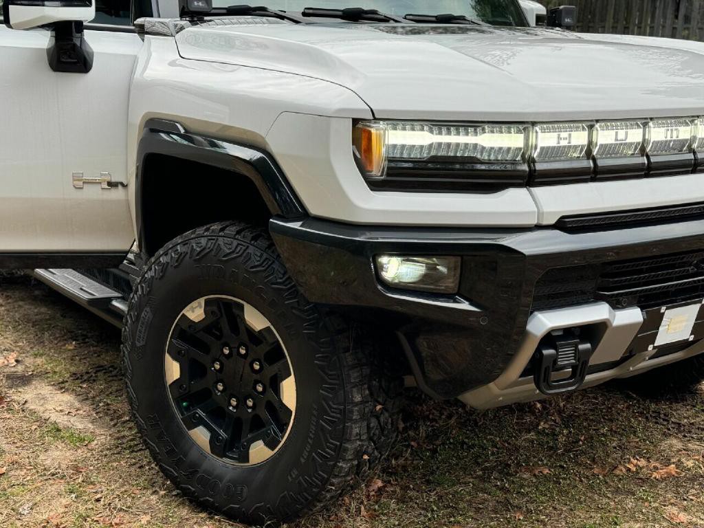2022 GMC Hummer Ev Image 7