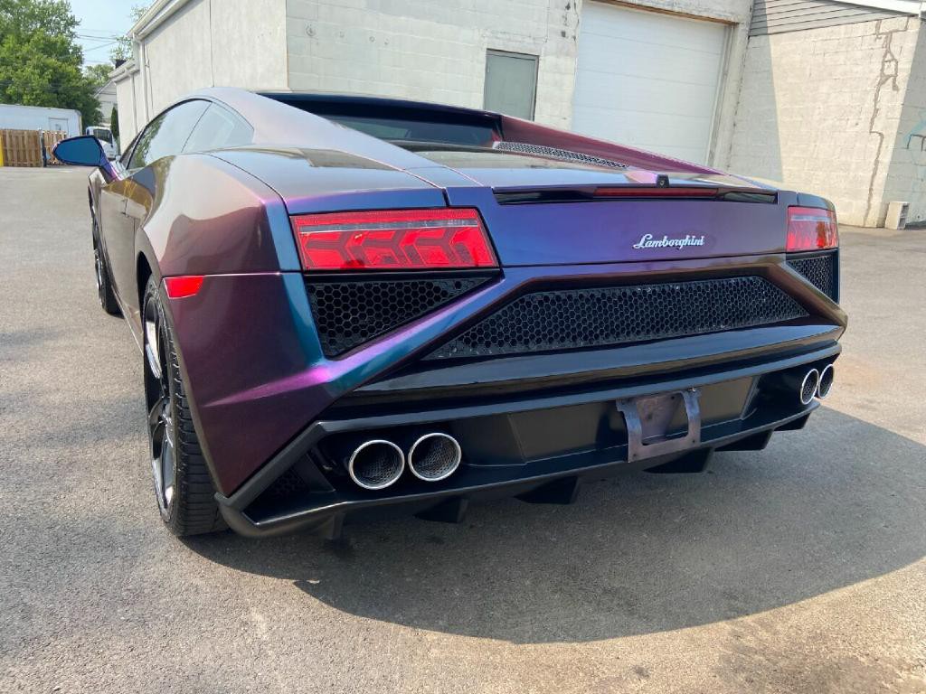 2013 Lamborghini Gallardo Image 25