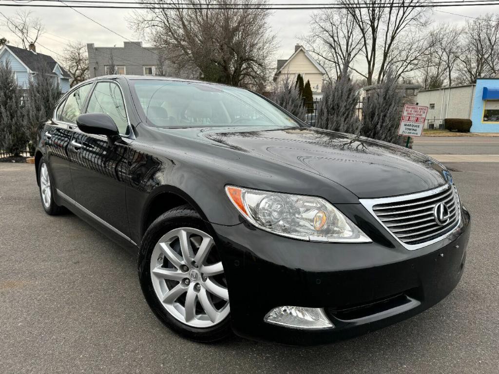 2009 Lexus LS 460 Image 1