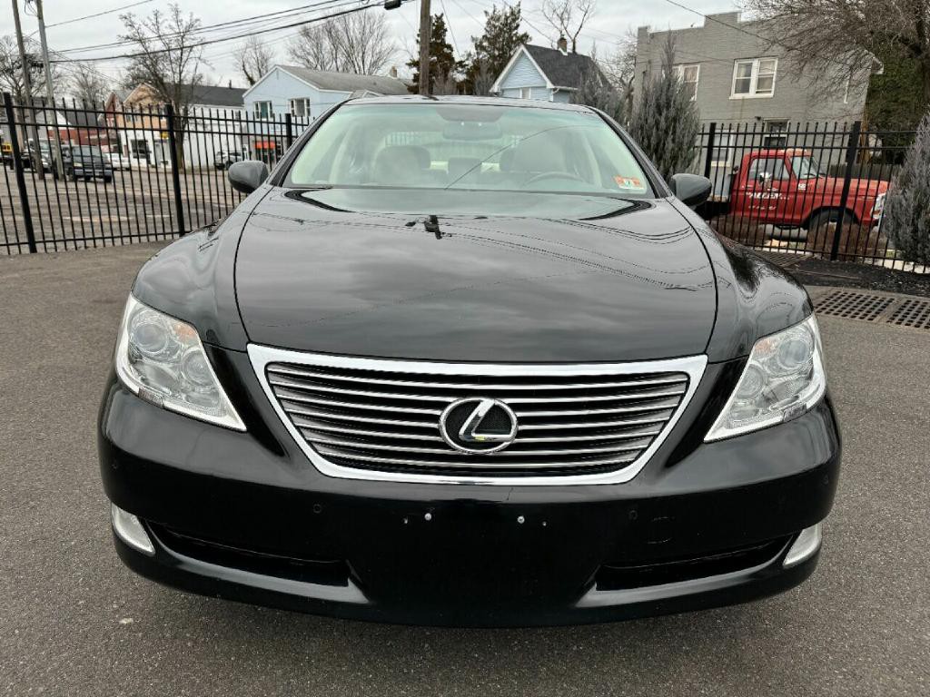 2009 Lexus LS 460 Image 5