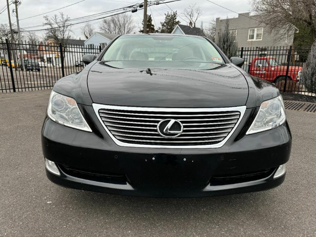 2009 Lexus LS 460 Image 6