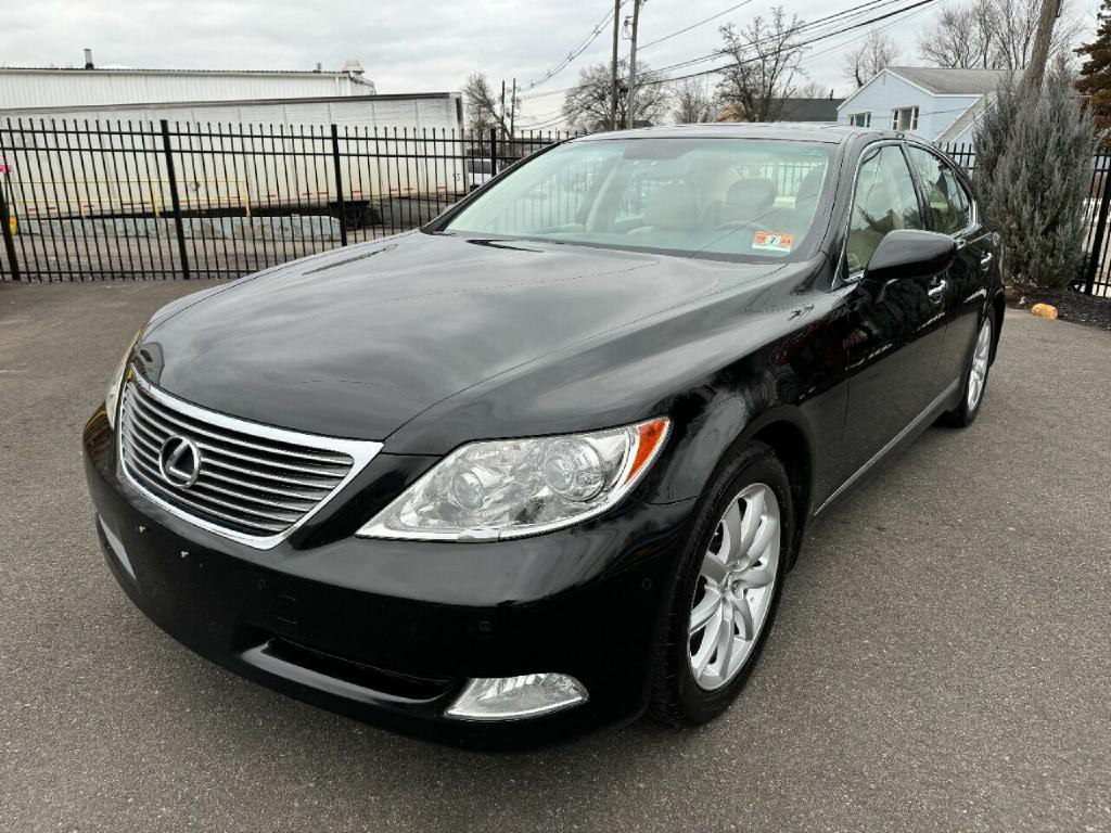 2009 Lexus LS 460 Image 7