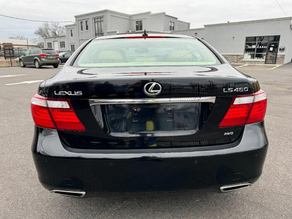 2009 Lexus LS 460 Image 14