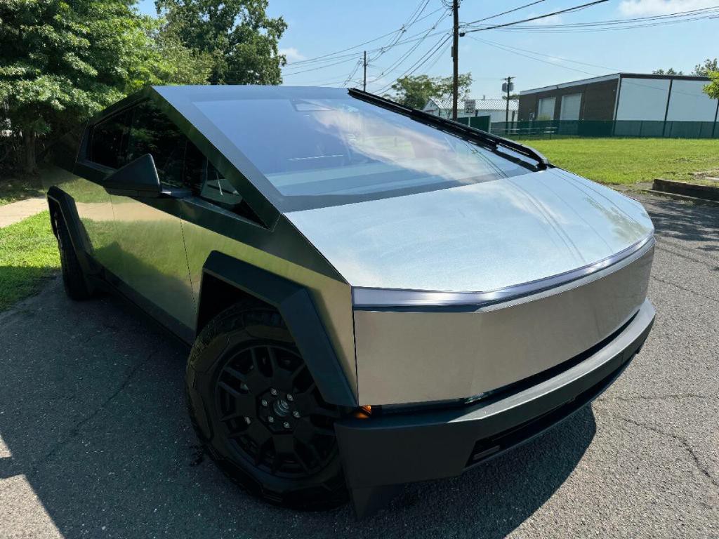 2024 Tesla Cybertruck Image 46