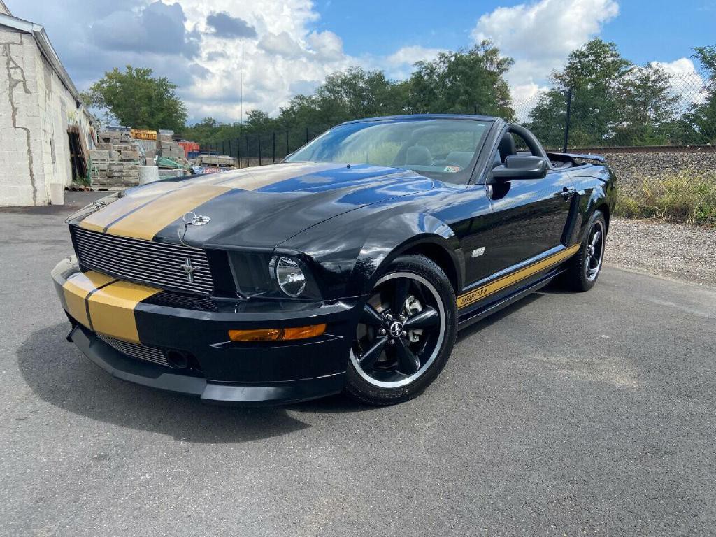 2007 Ford Mustang Image 8