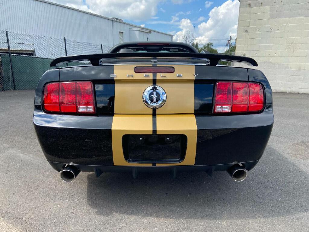 2007 Ford Mustang Image 19