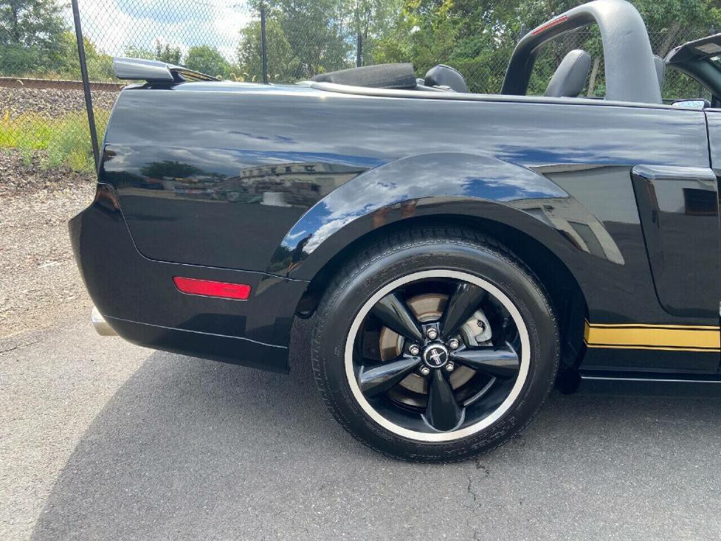 2007 Ford Mustang Image 23