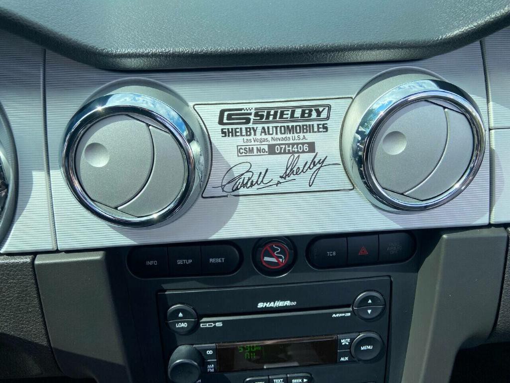 2007 Ford Mustang Image 41