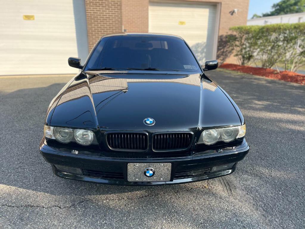 2001 BMW 7 Series Image 4