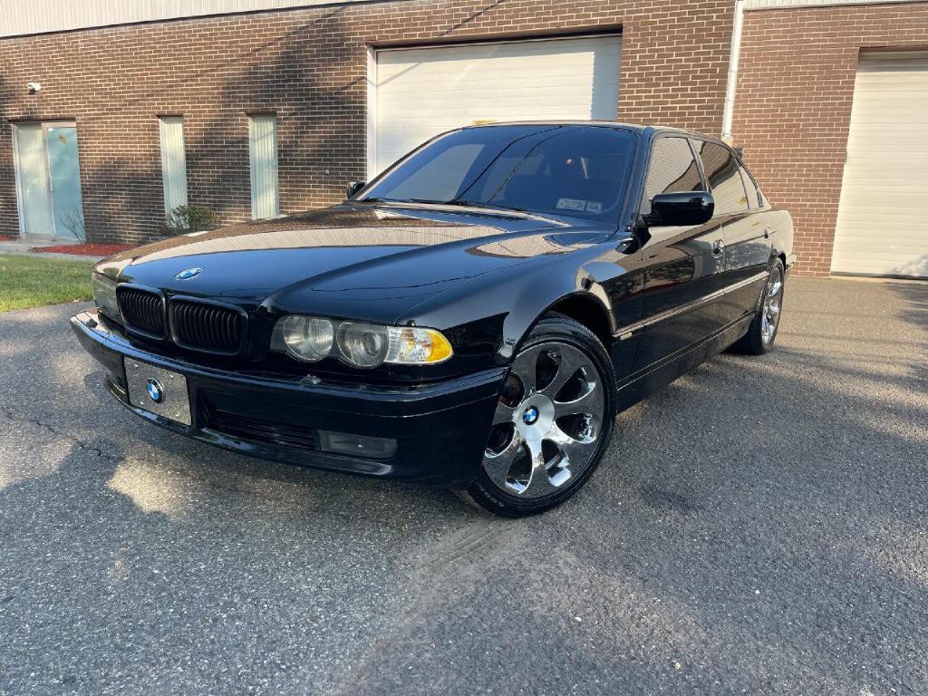 2001 BMW 7 Series Image 9