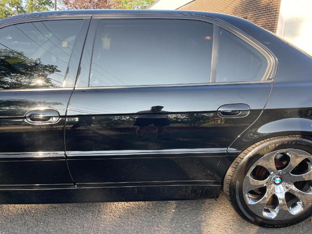 2001 BMW 7 Series Image 12