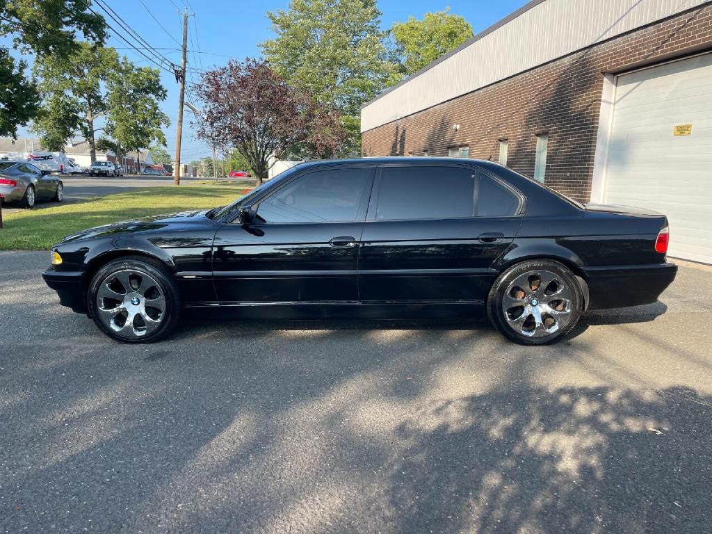 2001 BMW 7 Series Image 14