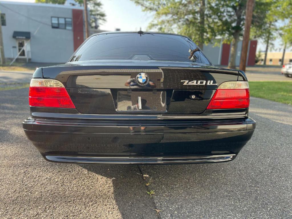 2001 BMW 7 Series Image 18