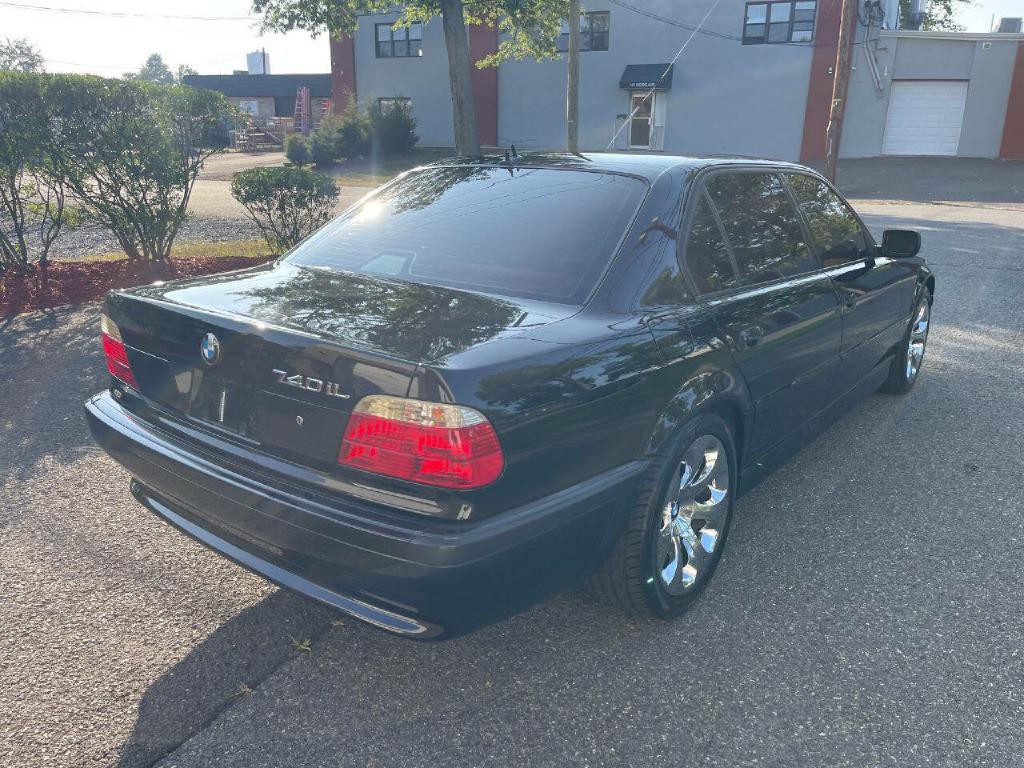 2001 BMW 7 Series Image 19