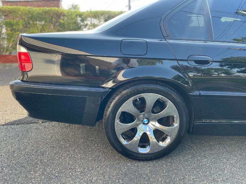 2001 BMW 7 Series Image 21