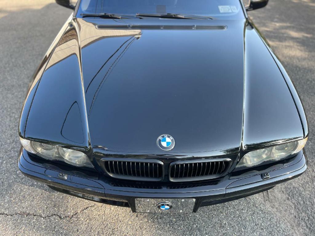 2001 BMW 7 Series Image 28