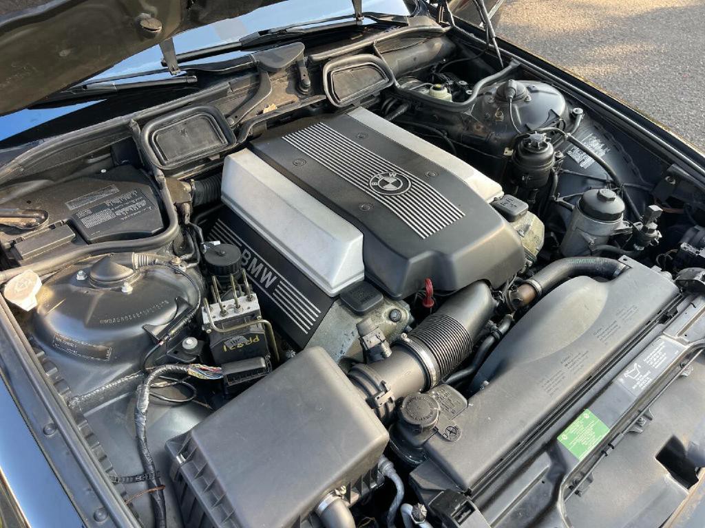 2001 BMW 7 Series Image 54