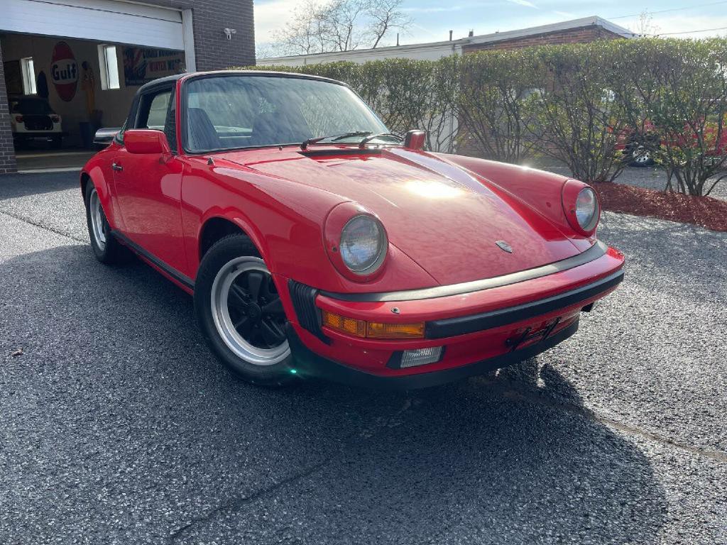 1984 Porsche 911 Image 1