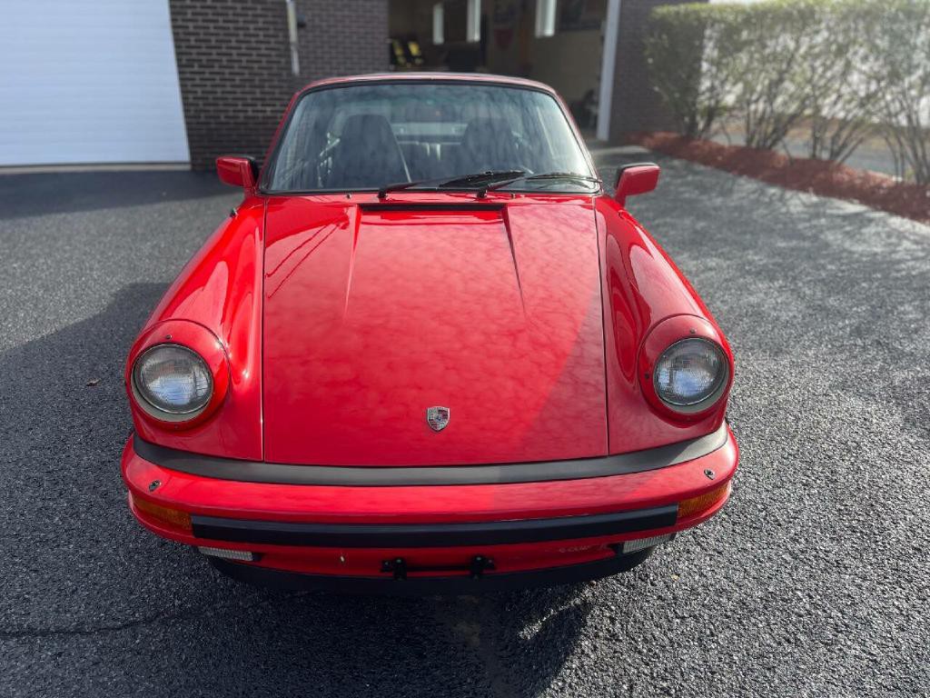 1984 Porsche 911 Image 2