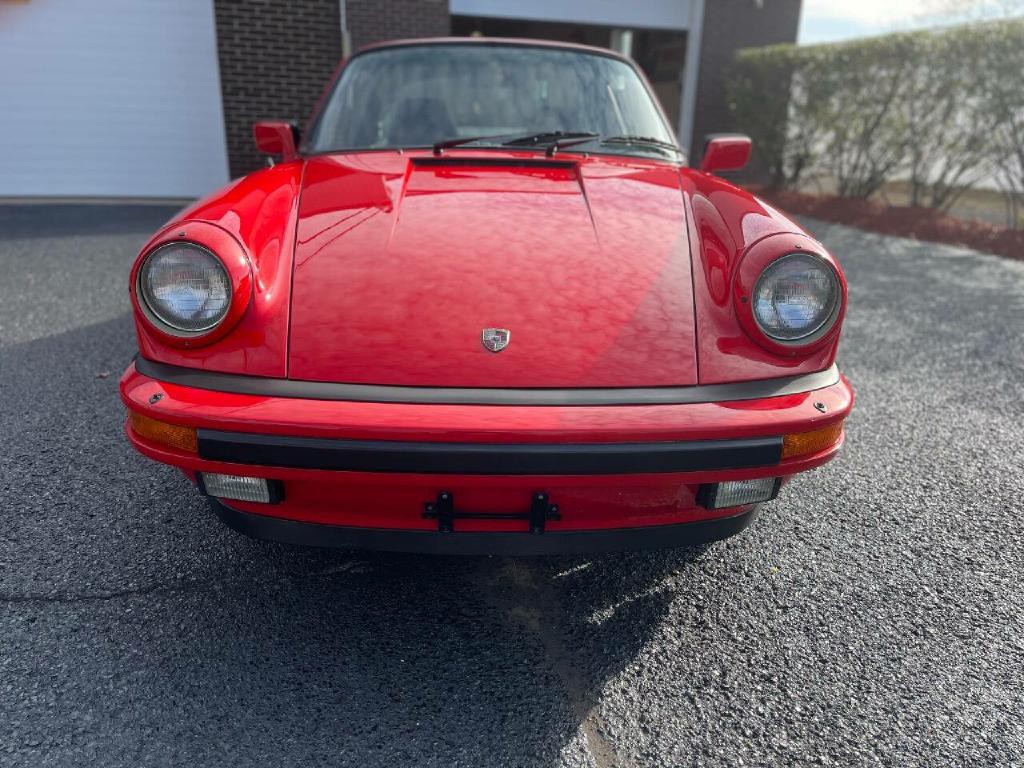 1984 Porsche 911 Image 3