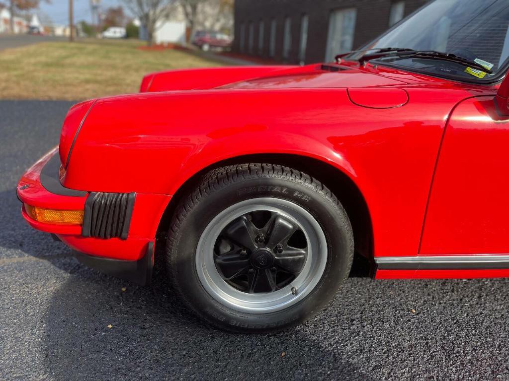 1984 Porsche 911 Image 7