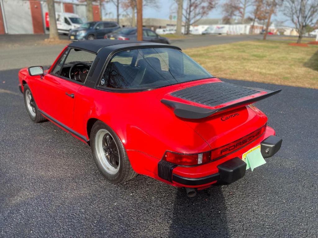 1984 Porsche 911 Image 11