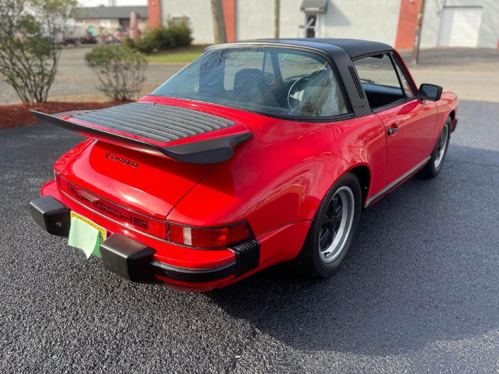 1984 Porsche 911 Image 17
