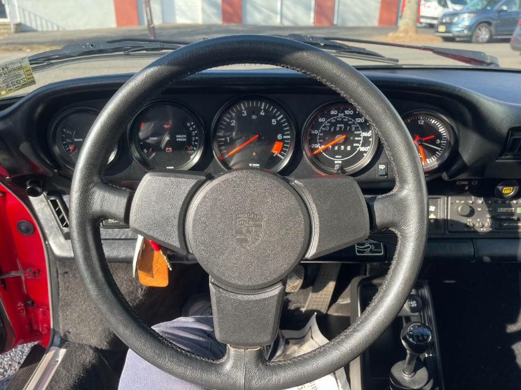 1984 Porsche 911 Image 76