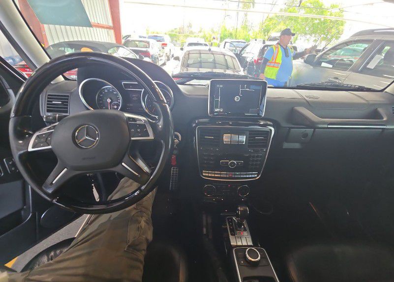 2016 Mercedes-Benz G-Class Image 6