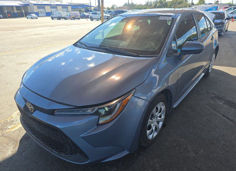 2024 Toyota Corolla Image 1