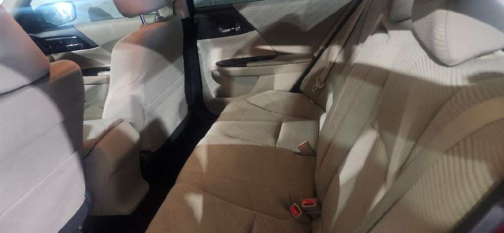 2017 Honda Accord Image 3