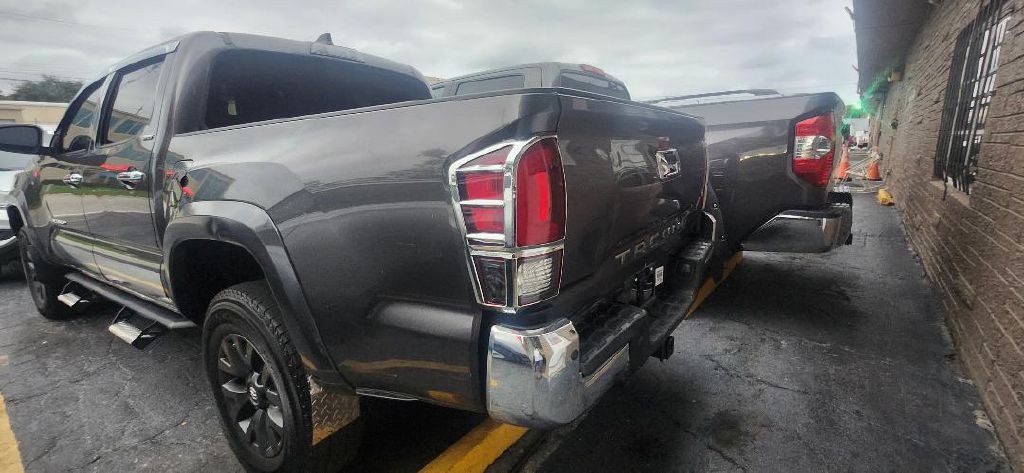 2018 Toyota Tundra Image 3