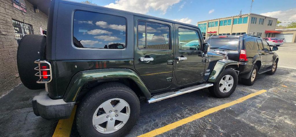 2010 Jeep Wrangler Unlimited Image 1