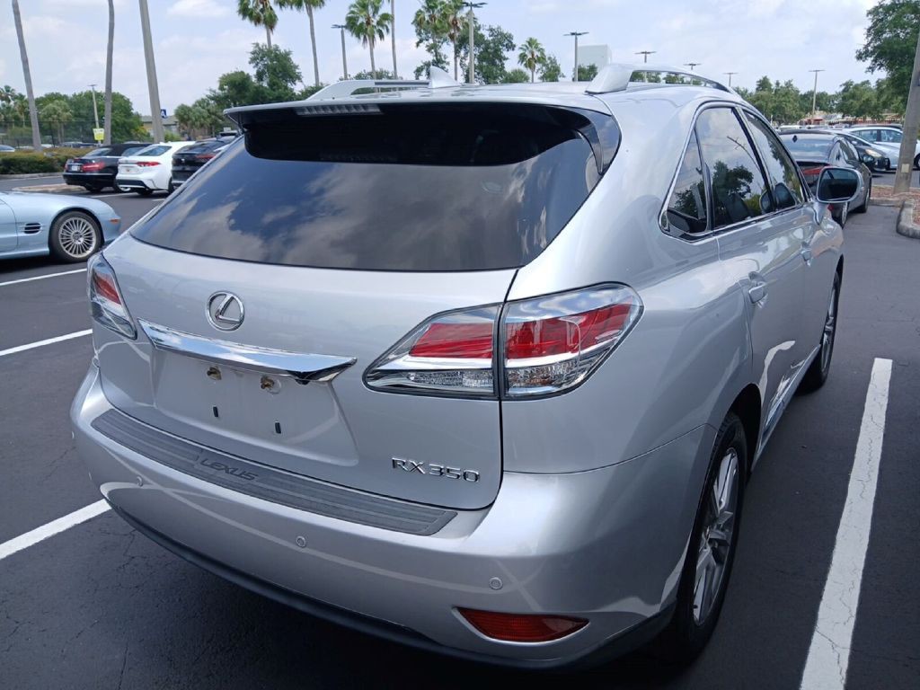 2015 Lexus RX Image 2