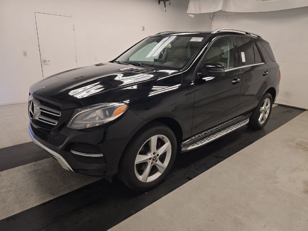 2017 Mercedes-Benz GLE-Class Image 1