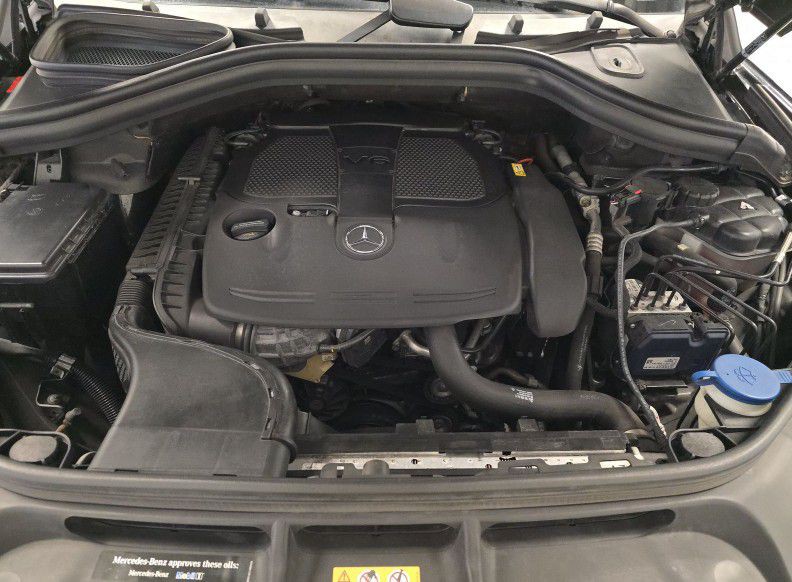 2017 Mercedes-Benz GLE-Class Image 6
