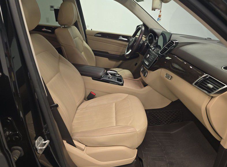 2017 Mercedes-Benz GLE-Class Image 11
