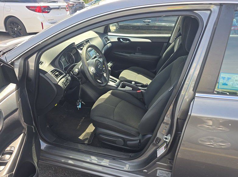 2018 Nissan Sentra Image 4